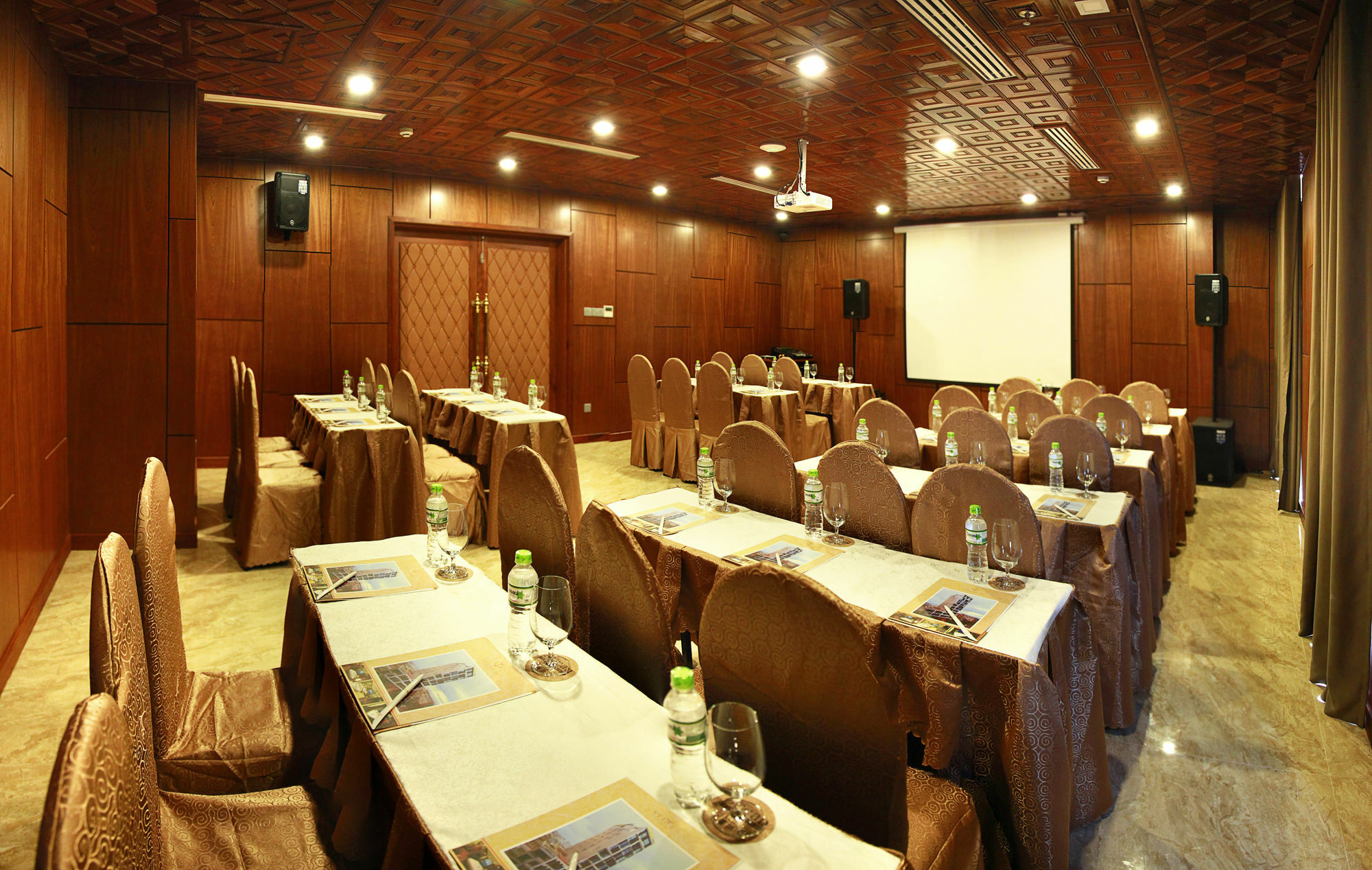 Alcove Da Nang Bay Boutique Hotel Exterior photo